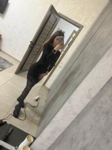 Алина